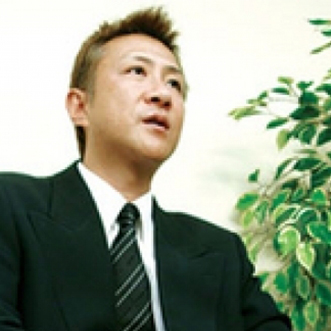 代表取締役　山崎和伸
